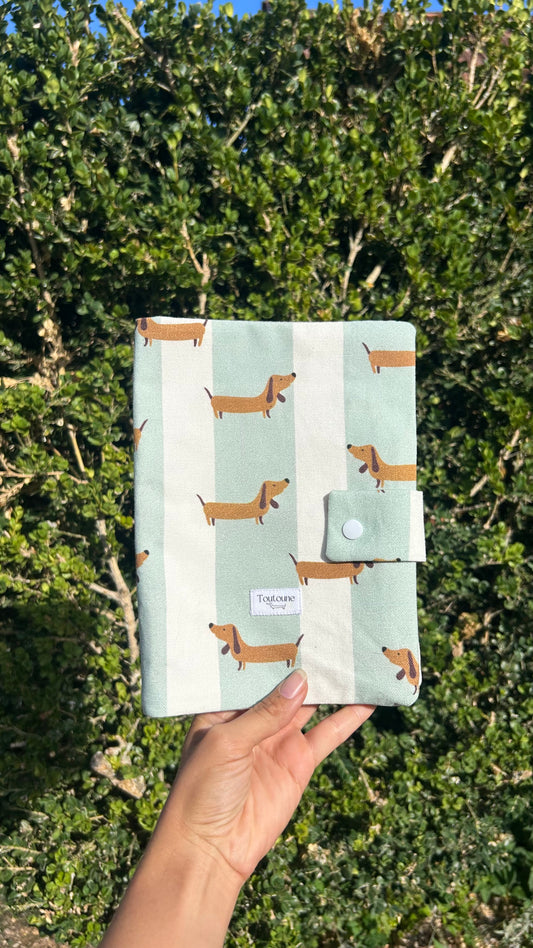 Pochette à carnet de santé Teckel