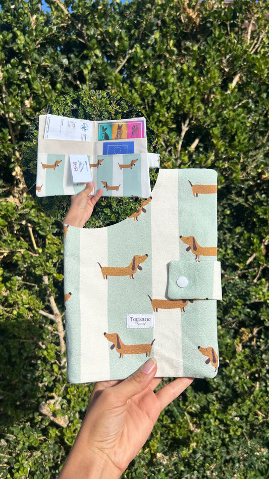 Pochette à carnet de santé Teckel